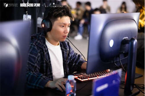 魔方首款端游《暗区突围：无限》国服定档4月29日
，给射击玩家来点真刺激