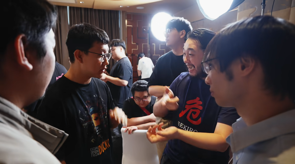 对话搜打撤鼻祖！《逃离鸭科夫》×《逃离塔科夫》官方线下沙龙落幕